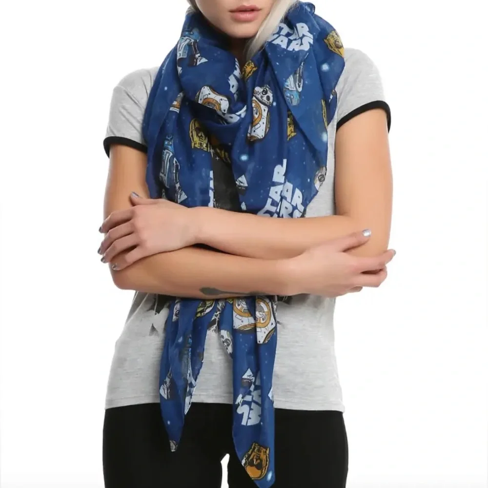 NWT Loungefly Star Wars Droids Blue Viscose Oblong Blanket Scarf